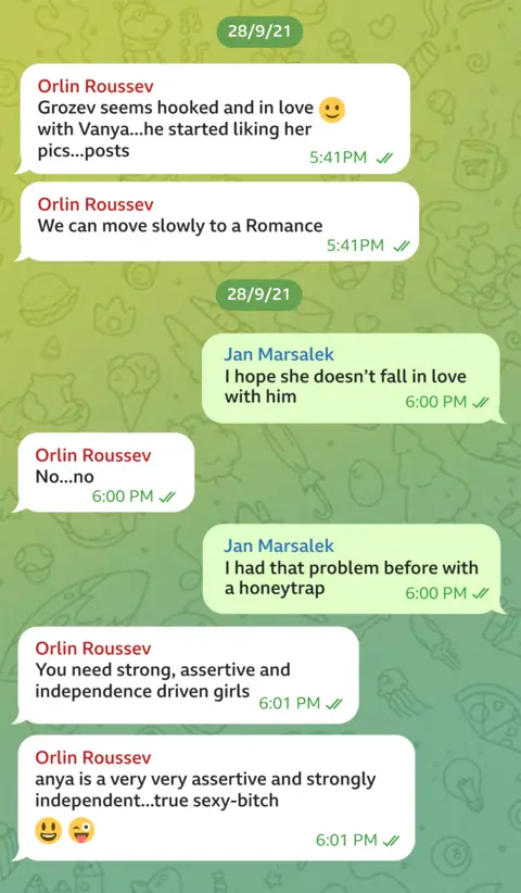 Telegram message exchange dated 28/9/21 between Orlin Roussev and Jan Marsalek. OR writes: 